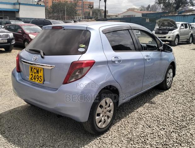 Toyota Vitz 2013 Blue