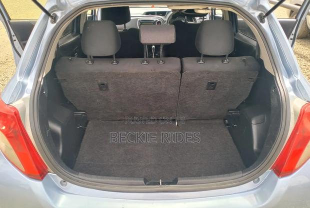 Toyota Vitz 2013 Blue