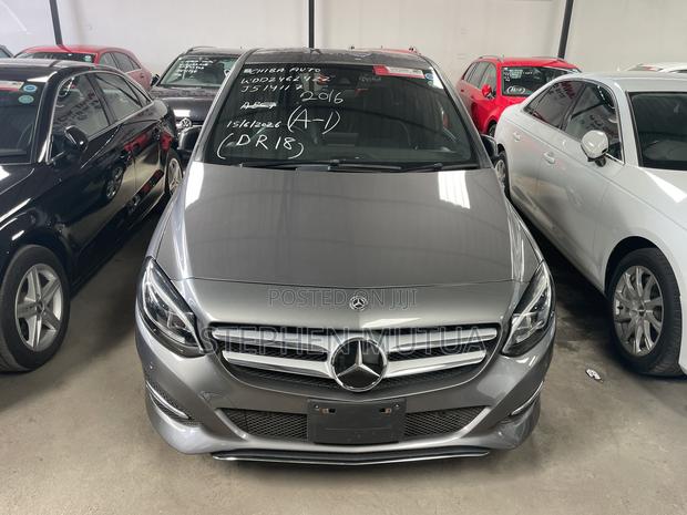 Mercedes-Benz B-Class B180 Petrol 2019 Gray