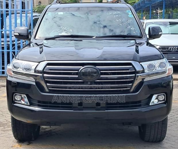 Toyota Land Cruiser 4.6 V8 ZX 2020 Black