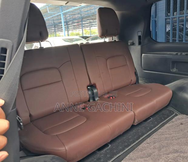 Toyota Land Cruiser 4.6 V8 ZX 2020 Black