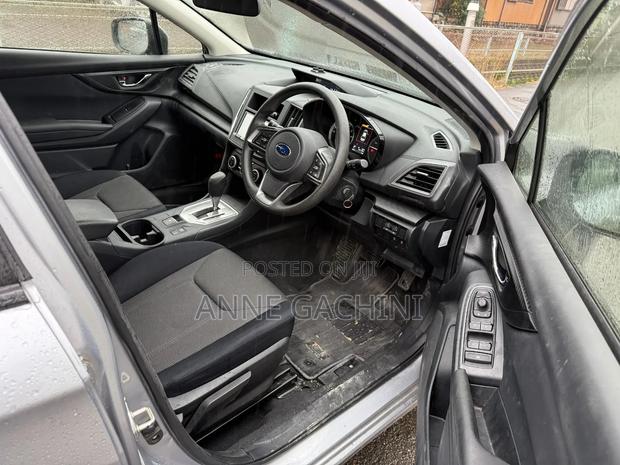 Subaru 1600 2019 Silver