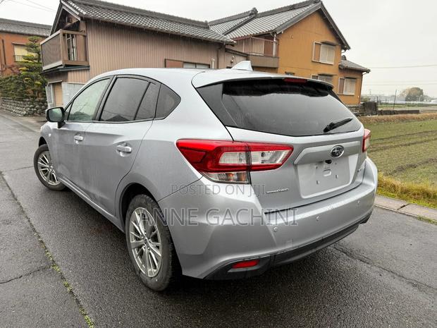 Subaru 1600 2019 Silver