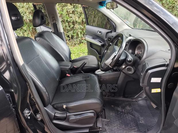 Nissan X-Trail 2010 Black