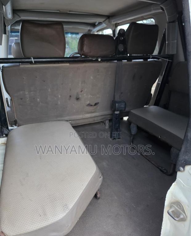 Toyota Land Cruiser 2014 White