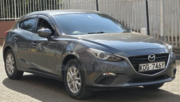 Mazda Axela SV Premium 2014 Gray
