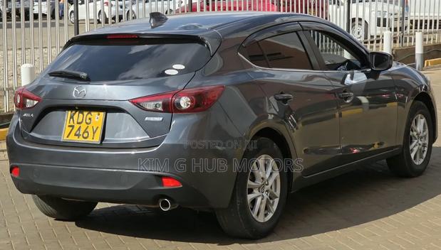 Mazda Axela SV Premium 2014 Gray