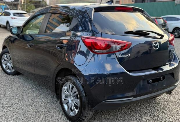 Mazda 2 2020 Blue