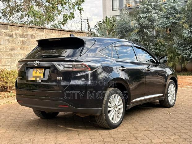 Toyota Harrier 2017 Purple