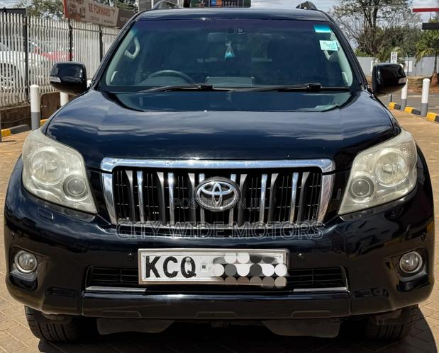 Toyota Land Cruiser Prado 2011 Black