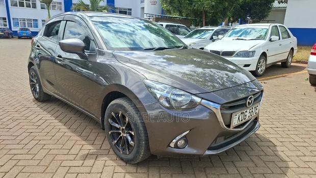 Mazda Demio 2014 Gray