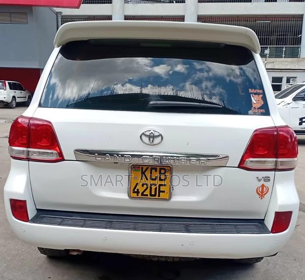 Toyota Land Cruiser 4.5 V8 VXR 2008 White