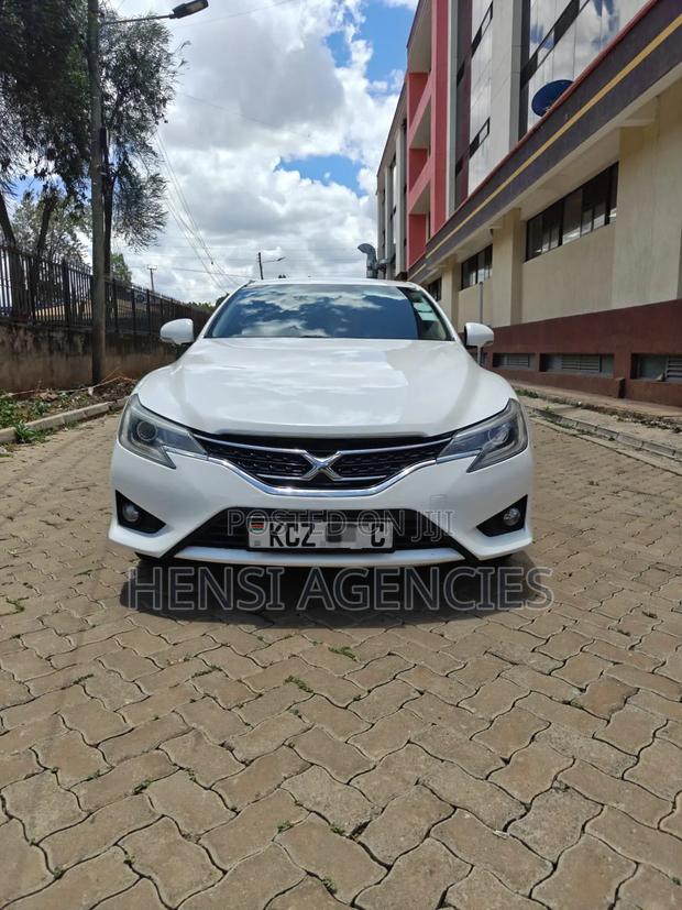 Toyota Mark X 2.5 RWD 2013 White
