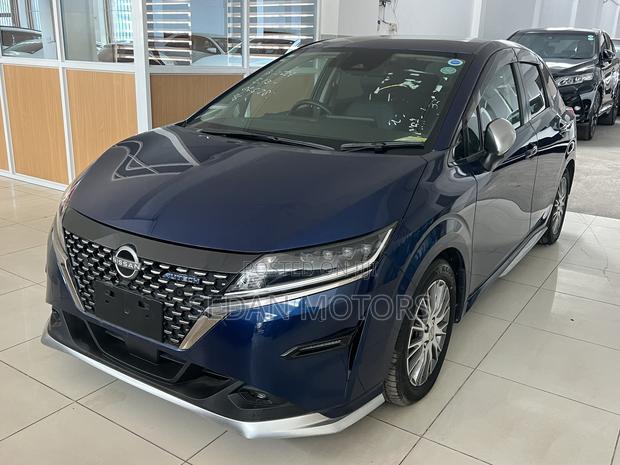 Nissan Note 1.2 Hybrid 2022 Blue