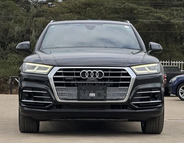 Audi Q5 2.0T Premium AWD quattro 2019 Black