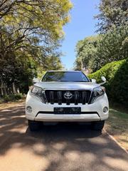 Toyota Land Cruiser Prado 2.8 2017 White for sale