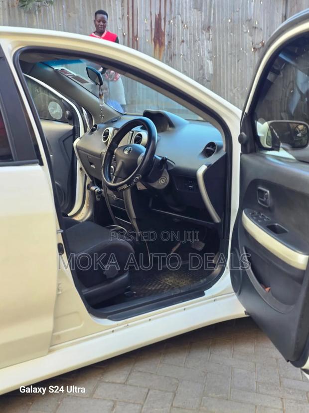 Toyota IST 2005 White