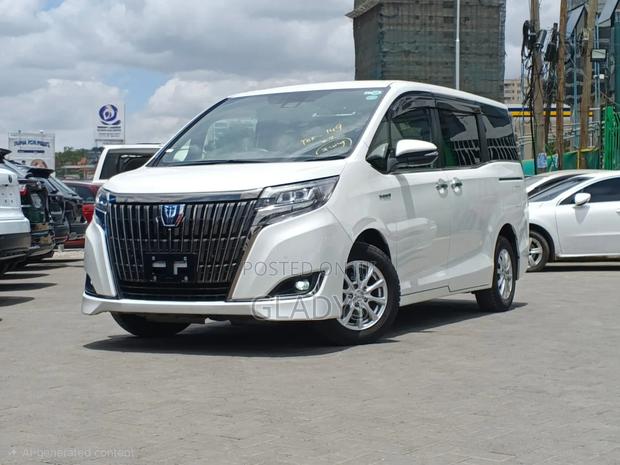 Toyota Esquire 2019 White
