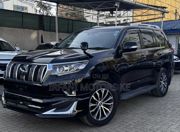 Toyota Land Cruiser Prado 2.8 2019 Black