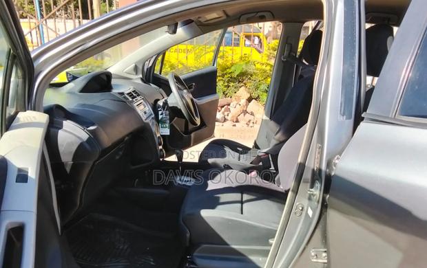 Toyota Vitz 2008 Gray