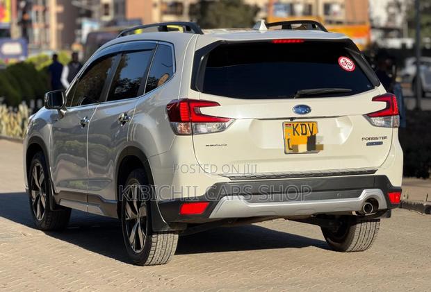 Subaru Forester 2019 White