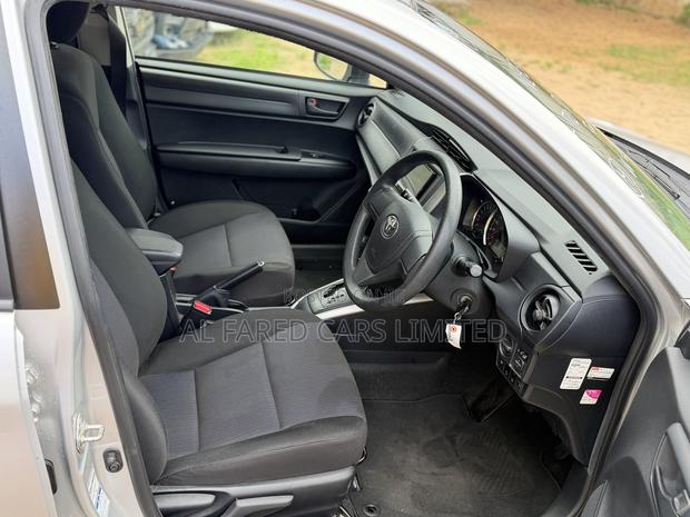 Toyota Corolla Fielder 1.5 Petrol FWD 2019 Silver