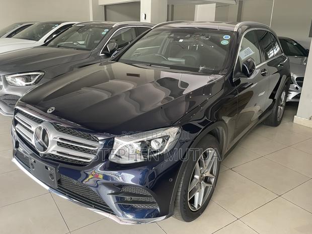 Mercedes-Benz GLC-Class 2019 Blue