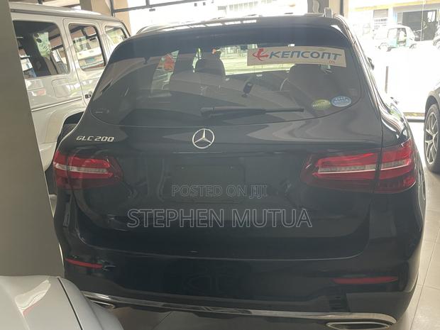 Mercedes-Benz GLC-Class 2019 Blue
