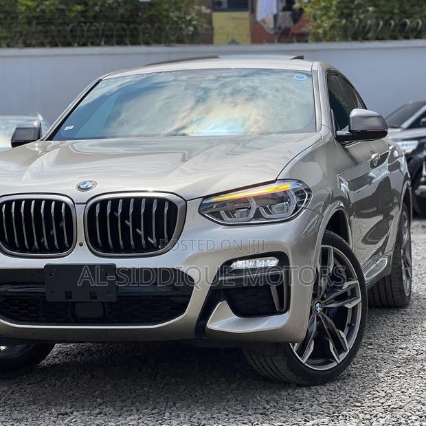 BMW X4 M40i 2019 Gold