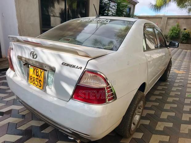 Toyota Corolla Hatchback 2026 White