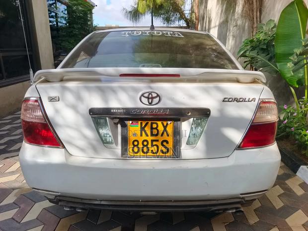 Toyota Corolla Hatchback 2026 White