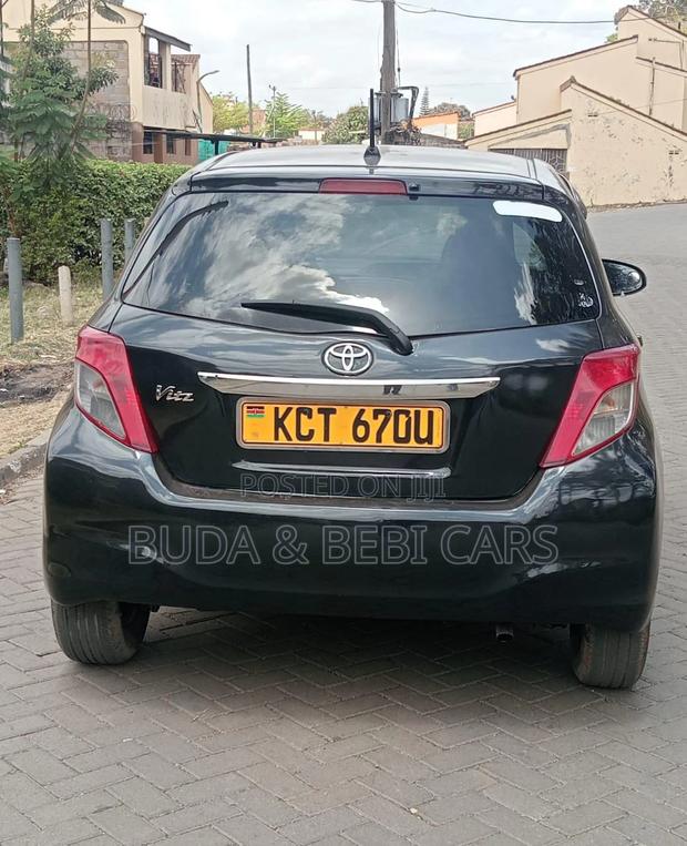 Toyota Vitz 2012 Black