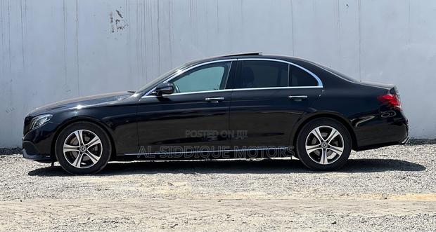Mercedes-Benz E200 2019 Black