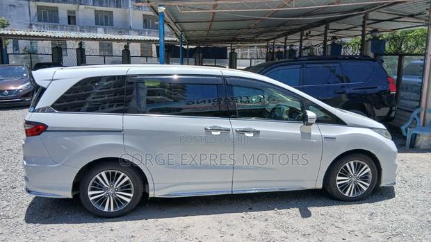 Honda Odyssey 2.4 Absolute 2WD 2019 White