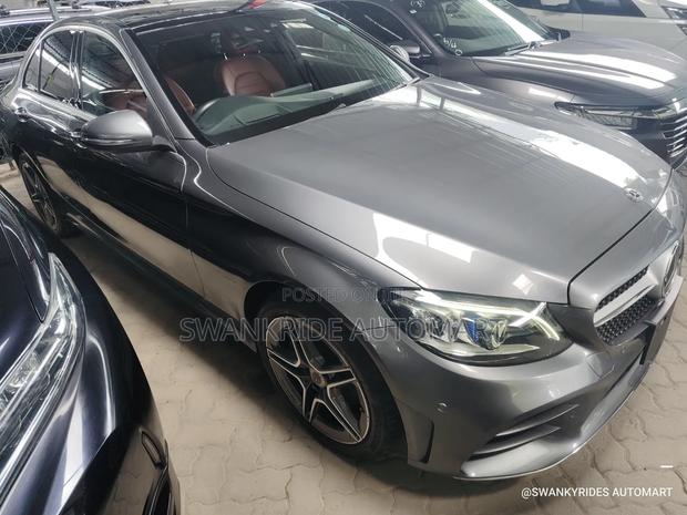 Mercedes-Benz C200 2020 Gray
