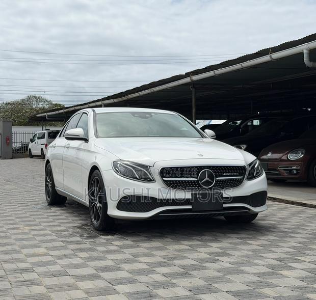 Mercedes-Benz E200 2016 White