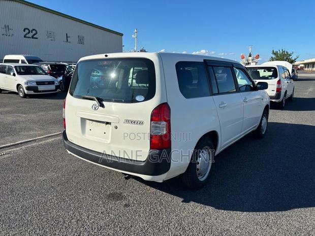 Toyota Succeed 2020 White