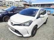 Toyota Vitz 2015 White for sale