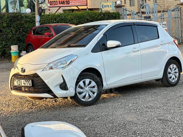 Toyota Vitz 1.3 FWD 5dr 2018 White