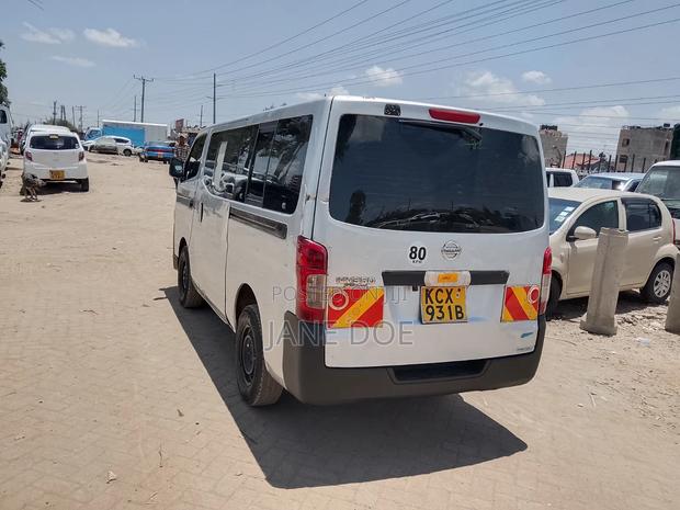 Nissan NV350 2013 Silver