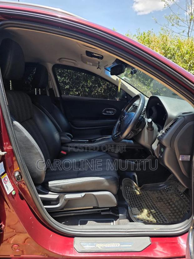 Honda Vezel 1.5 2WD 2015 Burgundy