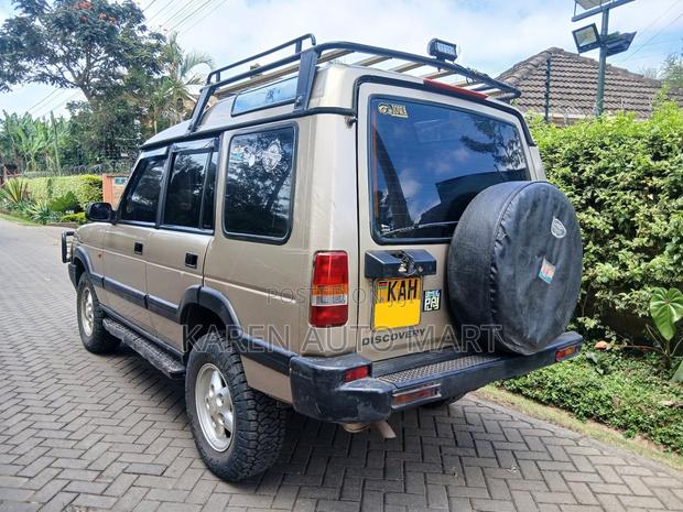Land Rover Discovery 1997 Gold