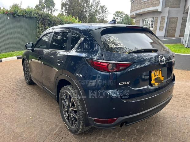 Mazda CX-5 2017 Blue