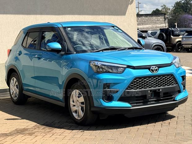 Toyota Raize 2020 Blue