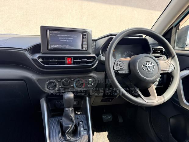 Toyota Raize 2020 Blue