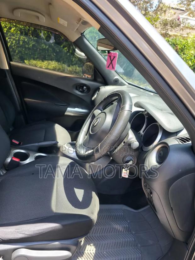 Nissan Juke 2012 Gray