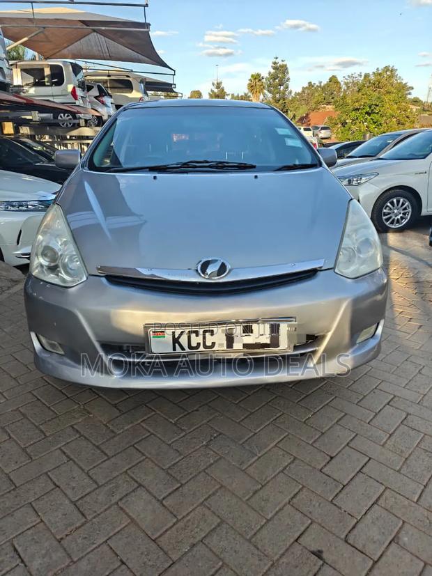 Toyota Wish 2008 Silver