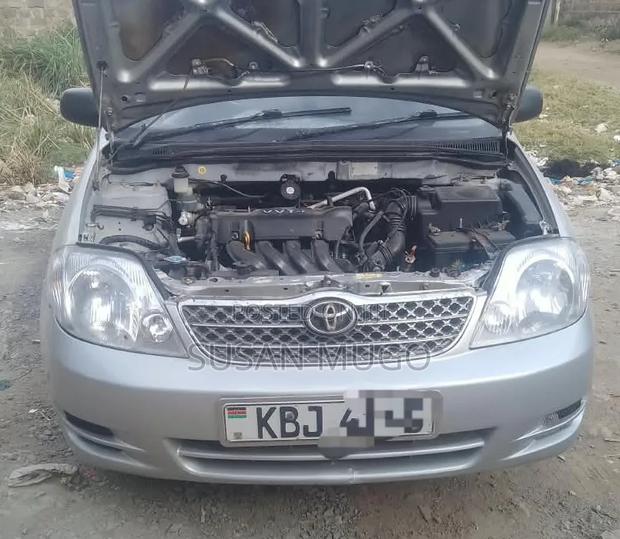 Toyota Corolla 2002 Silver