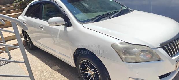 Toyota Premio 1.8 FWD 2012 White