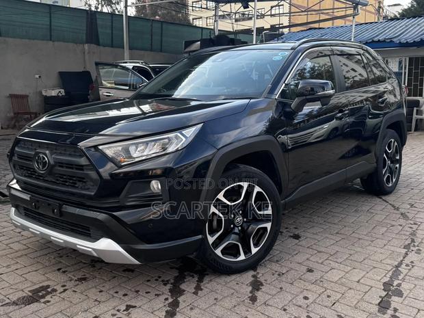 Toyota RAV4 Adventure 2019 Black